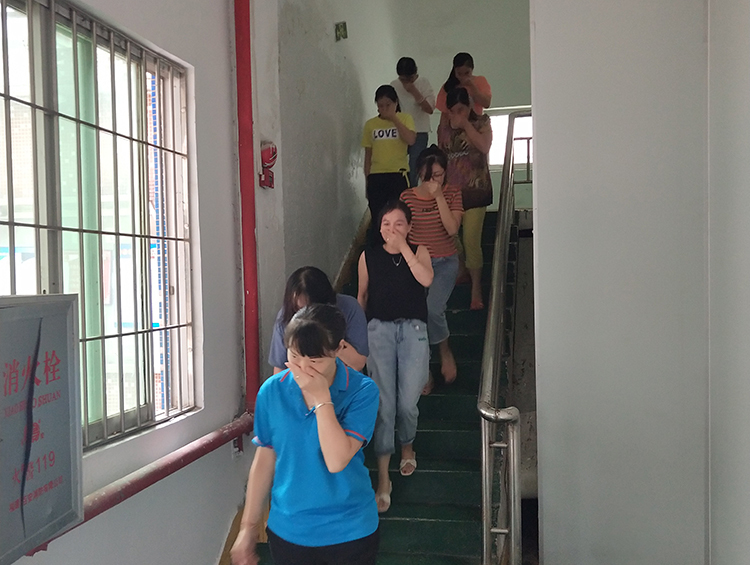 丝瓜视频污版在线矽膠製品廠進行例行消防演習